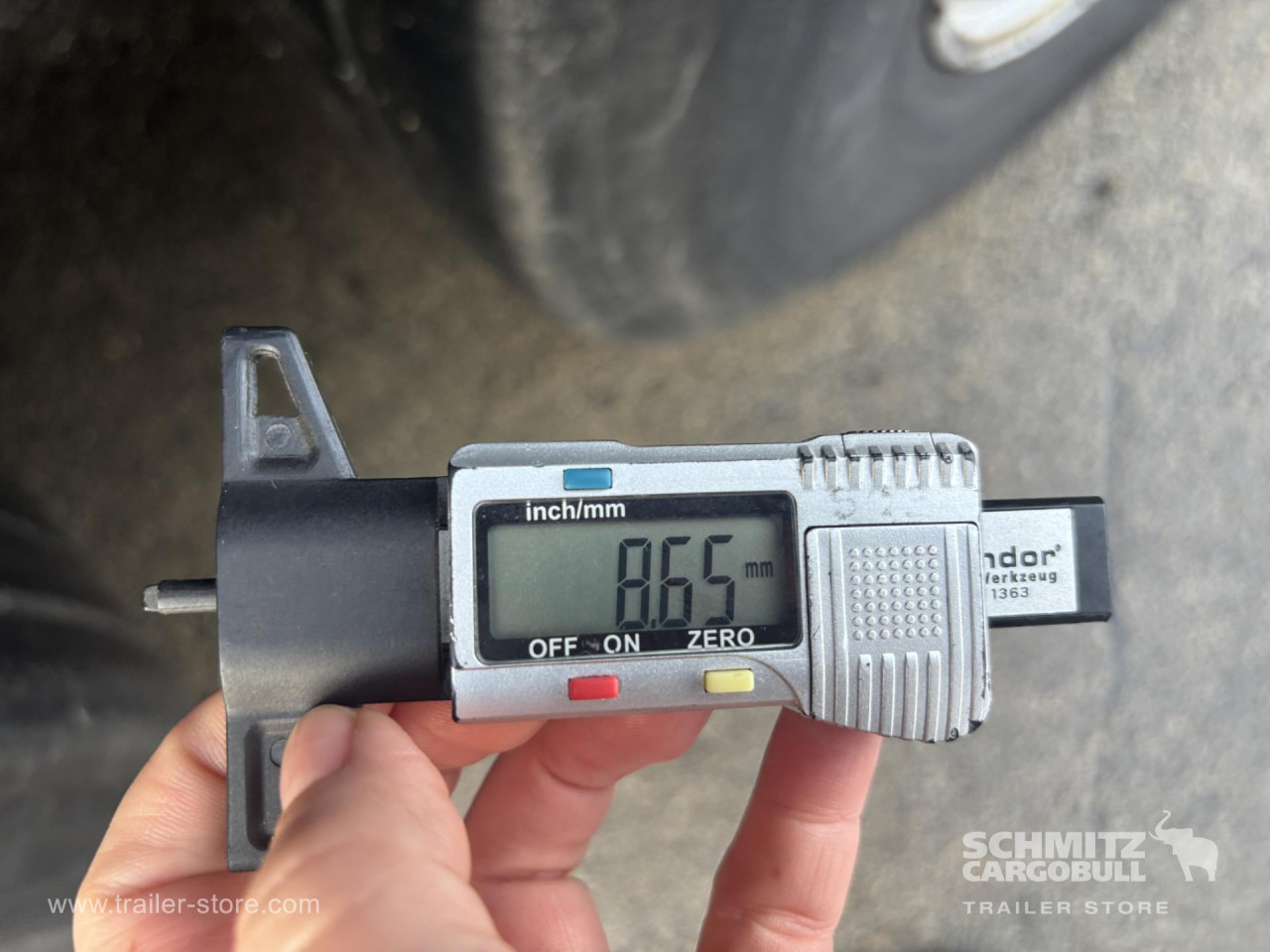 SCHMITZ Curtainsider Standard - Semirremolque lona: foto 4 SCHMITZ Curtainsider Standard - Semirremolque lona: foto 4