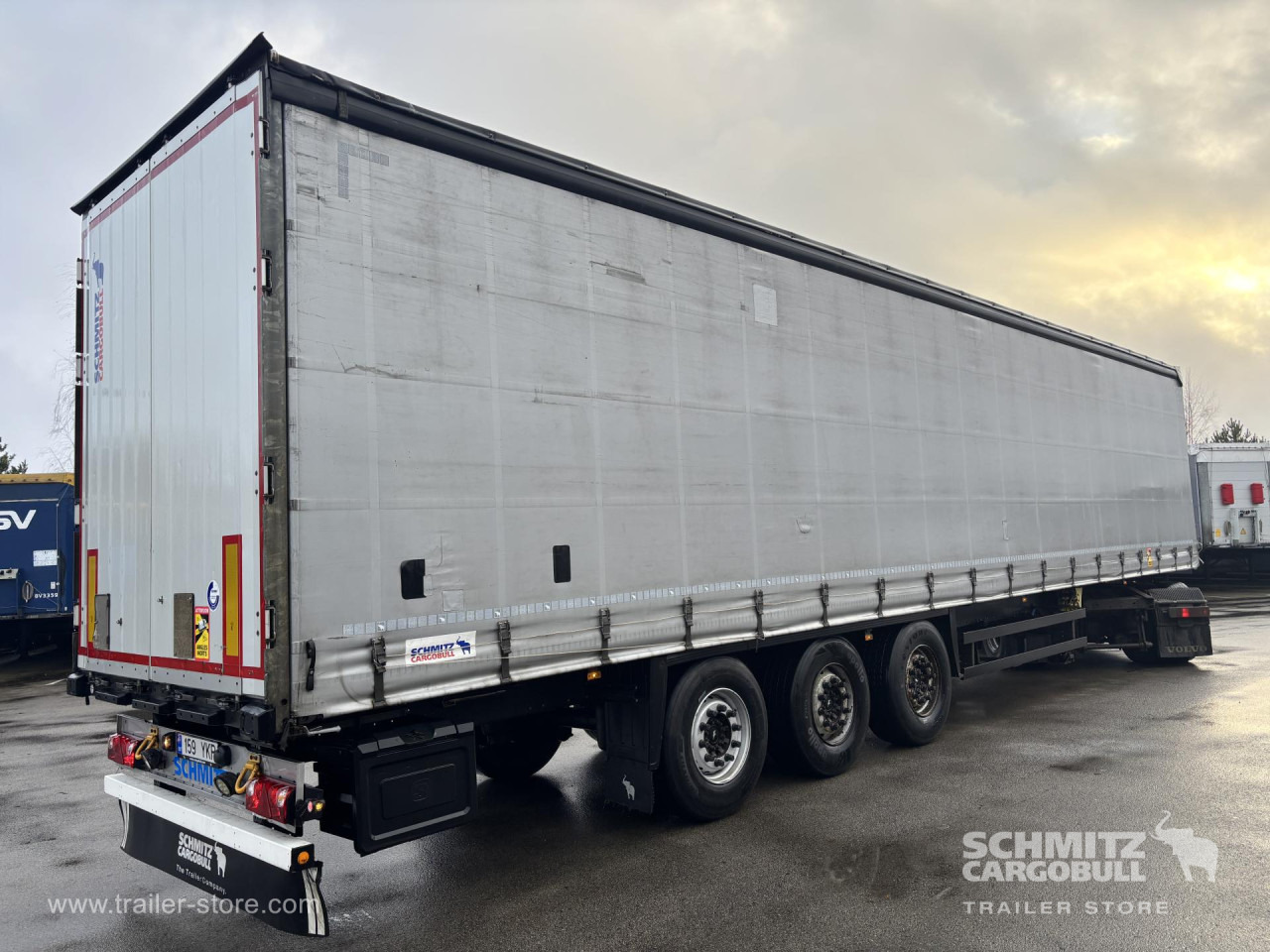 SCHMITZ Curtainsider Standard - Semirremolque lona: foto 1 SCHMITZ Curtainsider Standard - Semirremolque lona: foto 1