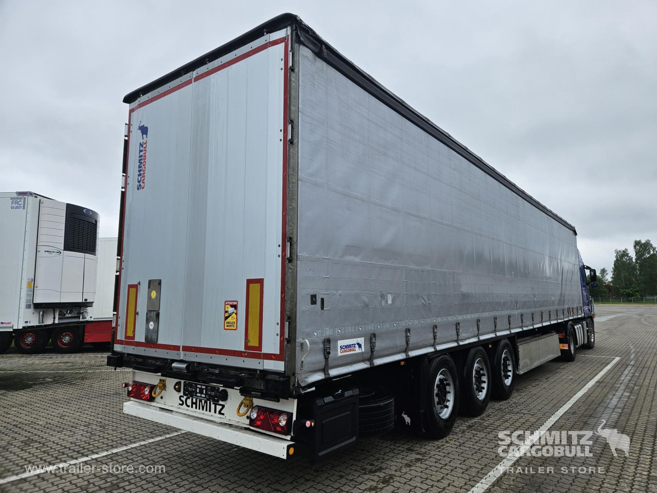 SCHMITZ Curtainsider Standard - Semirremolque lona: foto 1 SCHMITZ Curtainsider Standard - Semirremolque lona: foto 1