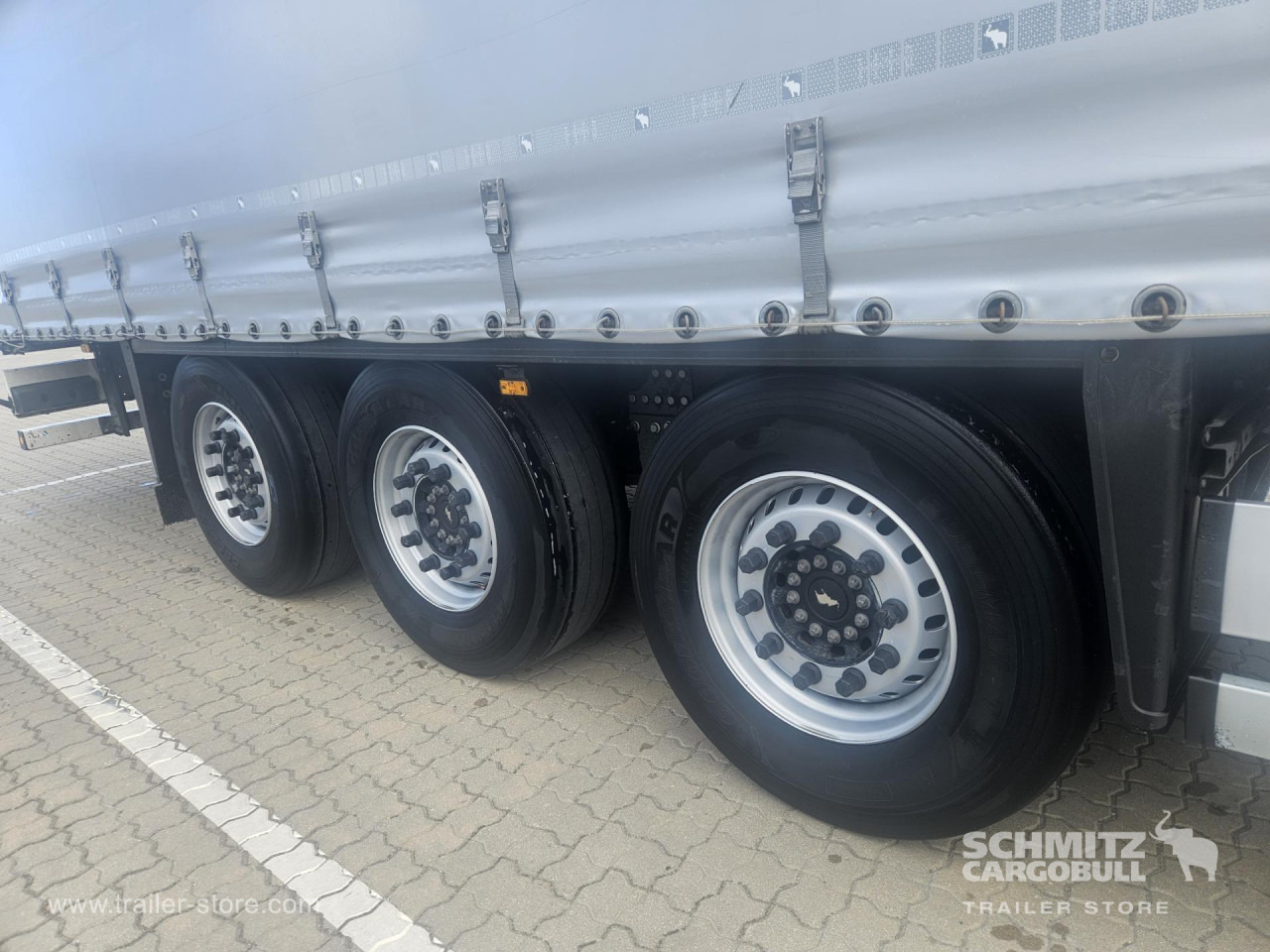 Semirremolque lona SCHMITZ Curtainsider Standard: foto 6