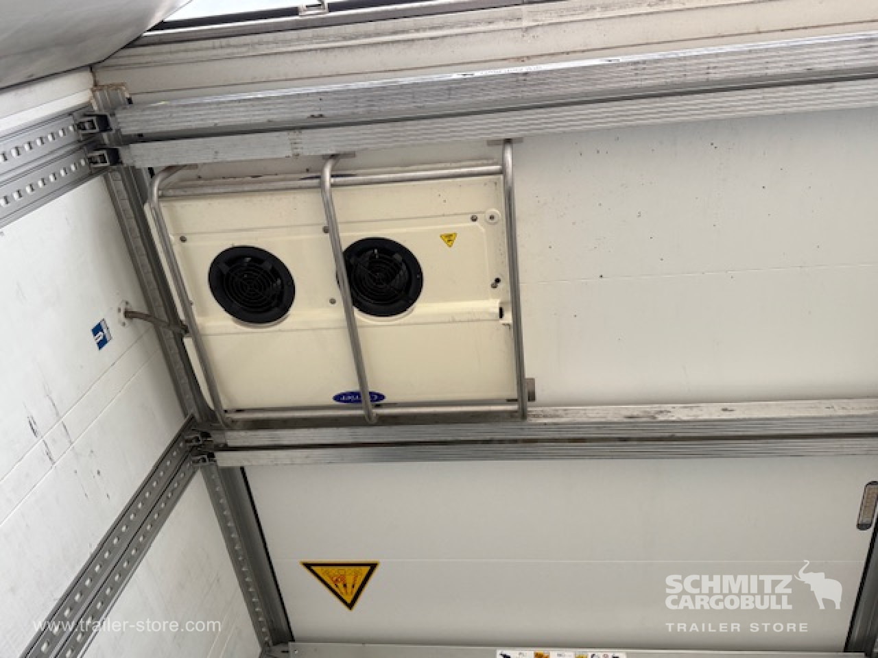 SCHMITZ Oplegger Vries Multitemp Double deck - Semirremolque isotérmico: foto 4 SCHMITZ Oplegger Vries Multitemp Double deck - Semirremolque isotérmico: foto 4