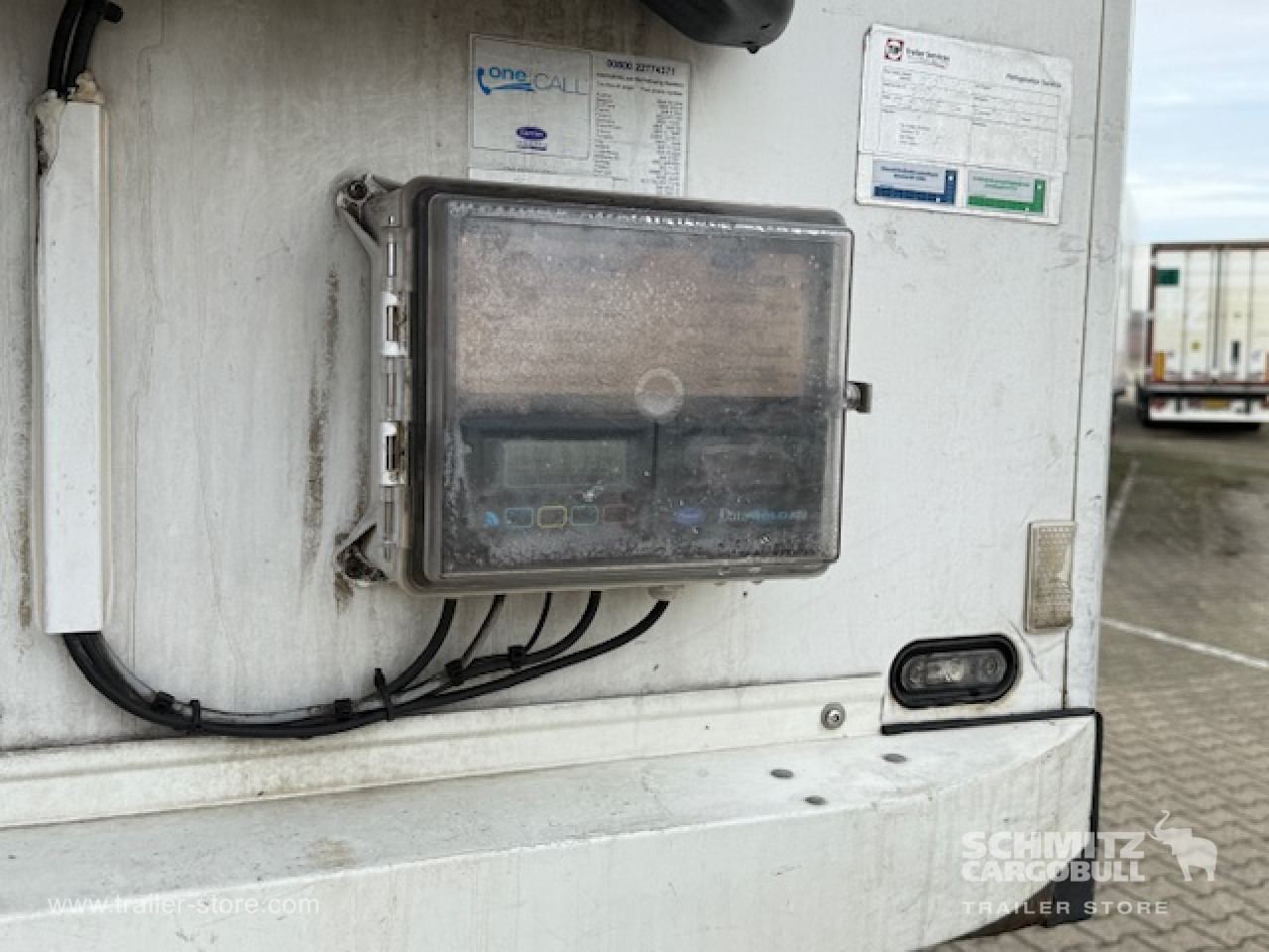 SCHMITZ Oplegger Vries Multitemp Double deck - Semirremolque isotérmico: foto 2 SCHMITZ Oplegger Vries Multitemp Double deck - Semirremolque isotérmico: foto 2