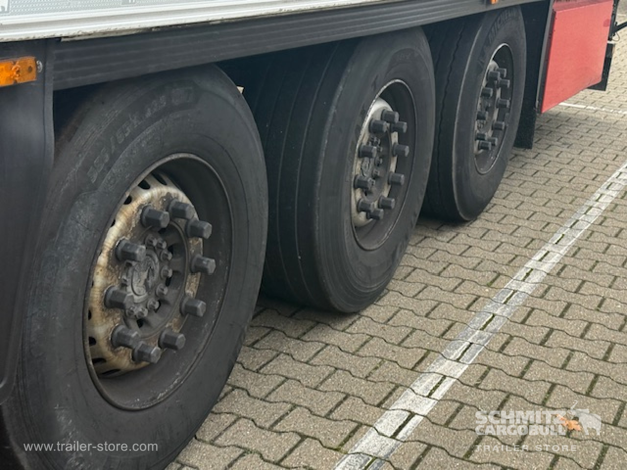 Semirremolque isotérmico SCHMITZ Oplegger Vries Vleeshangwerk: foto 6 Semirremolque isotérmico SCHMITZ Oplegger Vries Vleeshangwerk: foto 6