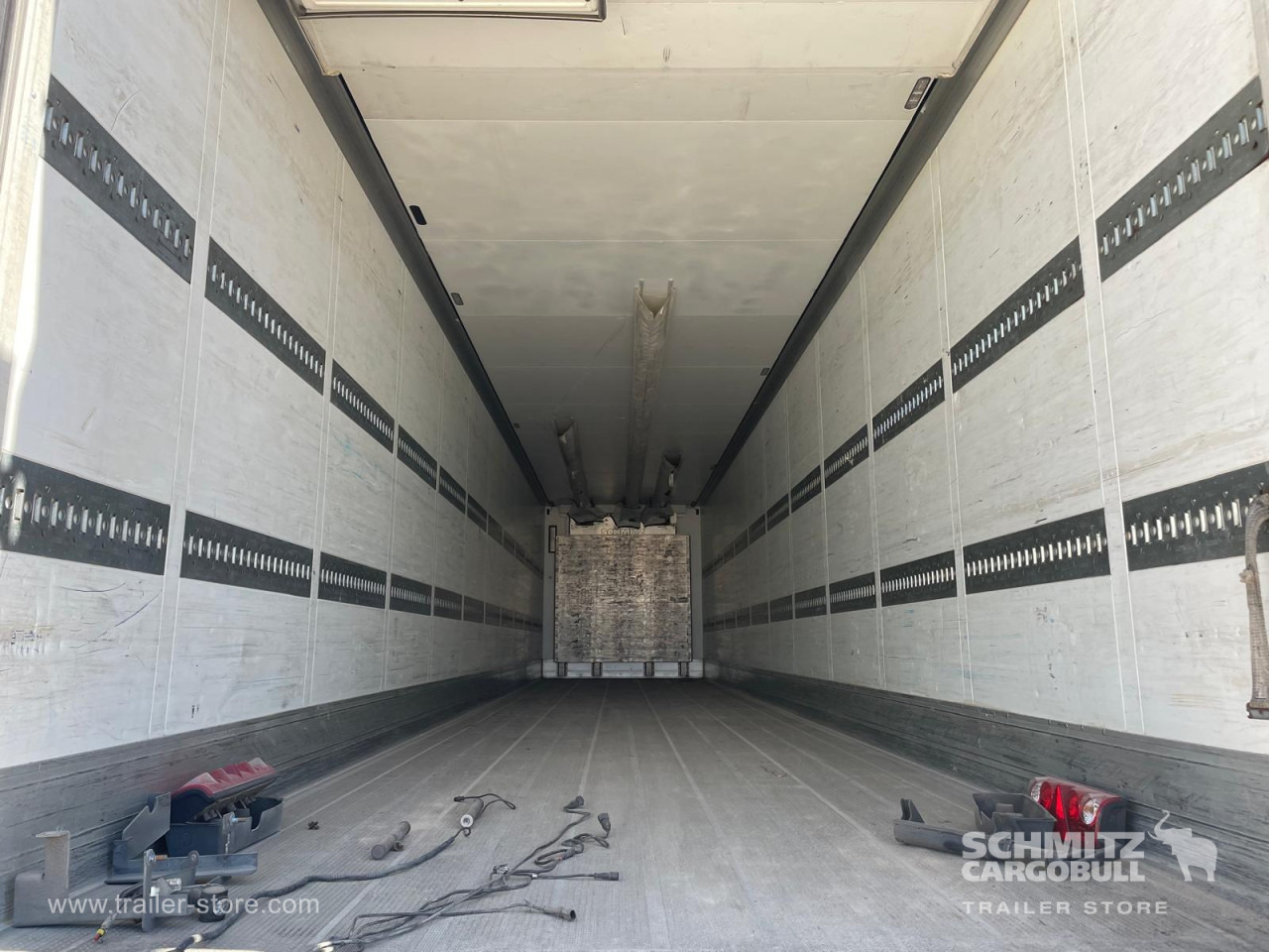 SCHMITZ Reefer Standard - Semirremolque isotérmico: foto 3 SCHMITZ Reefer Standard - Semirremolque isotérmico: foto 3