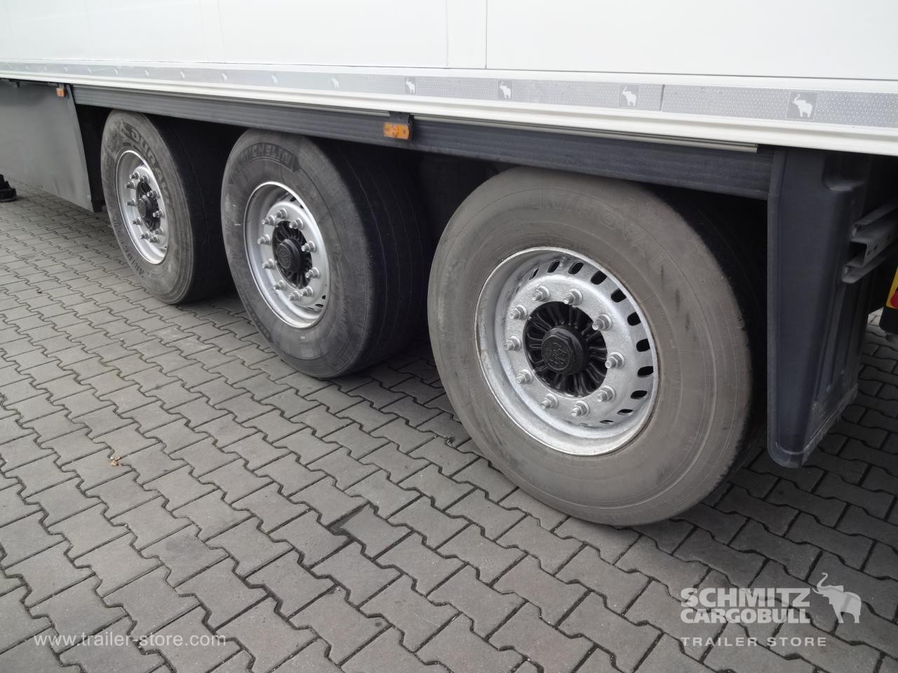 SCHMITZ Reefer Standard Double deck - Semirremolque isotérmico: foto 3 SCHMITZ Reefer Standard Double deck - Semirremolque isotérmico: foto 3