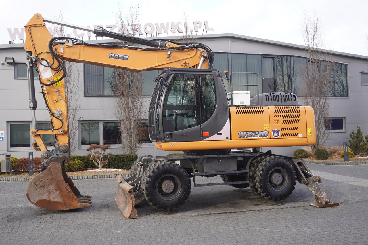 CASE WX218 / 23t wheeled excavator / 3 times folding arm - Excavadora de ruedas: foto 3 CASE WX218 / 23t wheeled excavator / 3 times folding arm - Excavadora de ruedas: foto 3