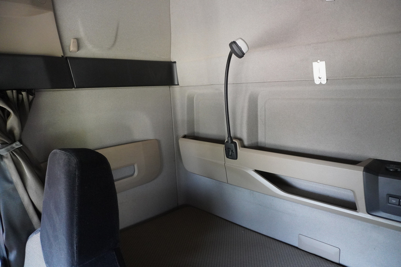 Leasing para MAN TGS 33.510 tractor unit / 6x4 / Sleeper cab MAN TGS 33.510 tractor unit / 6x4 / Sleeper cab: foto 22