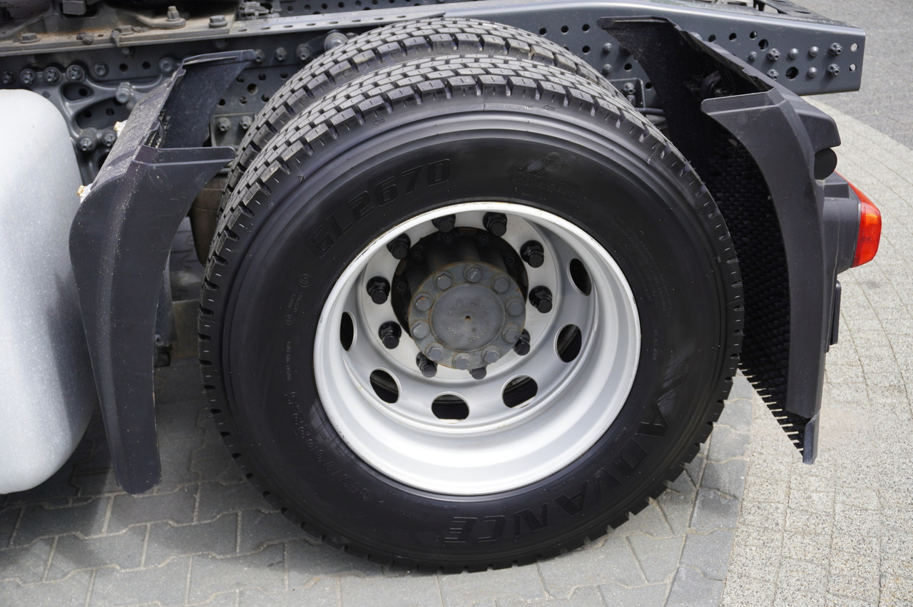 Cabeza tractora MERCEDES-BENZ Actros 1845 L Big Space / 2023 tractor unit / 2 units: foto 9