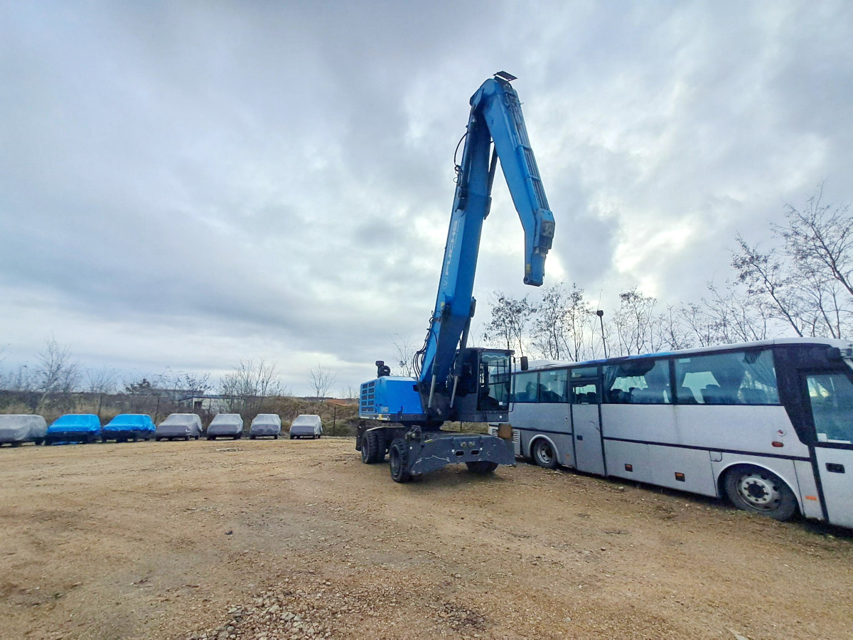 FUCHS material handling excavator / 2022 / joystick control - Manipulador de materiales: foto 4 FUCHS material handling excavator / 2022 / joystick control - Manipulador de materiales: foto 4