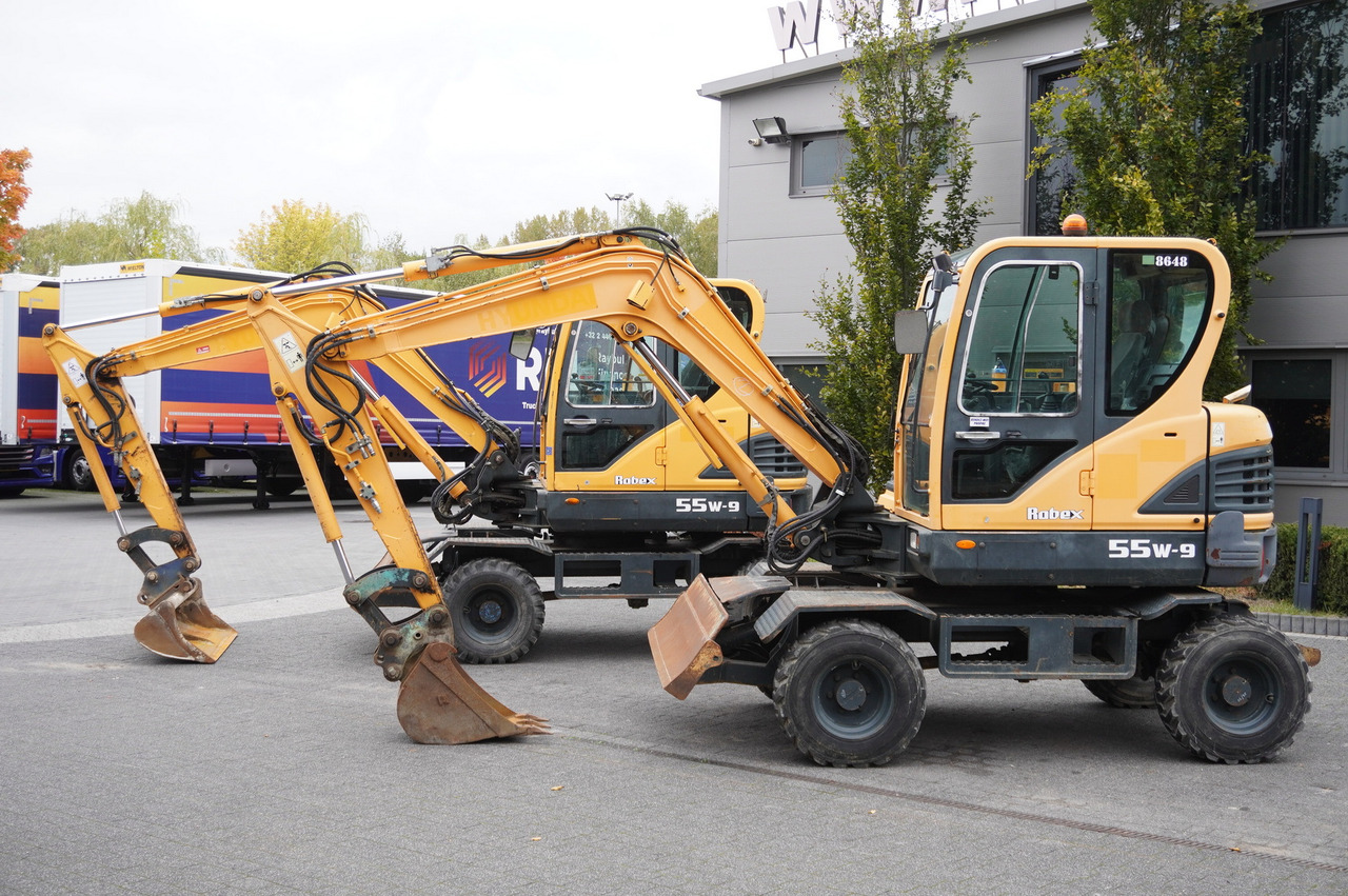 Hyundai Robex 55W-9 Wheeled Excavator 5.5t / 2pcs - Miniexcavadora: foto 2 Hyundai Robex 55W-9 Wheeled Excavator 5.5t / 2pcs - Miniexcavadora: foto 2