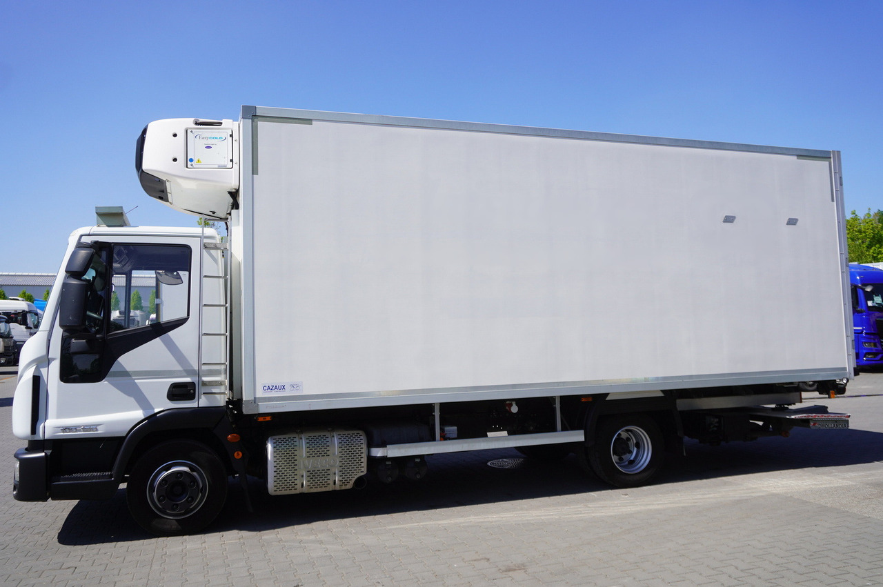 IVECO Eurocargo 100-190 4x2 E6 / Refrigerator / Dhollandia 1.5 T - Camión frigorífico: foto 2 IVECO Eurocargo 100-190 4x2 E6 / Refrigerator / Dhollandia 1.5 T - Camión frigorífico: foto 2