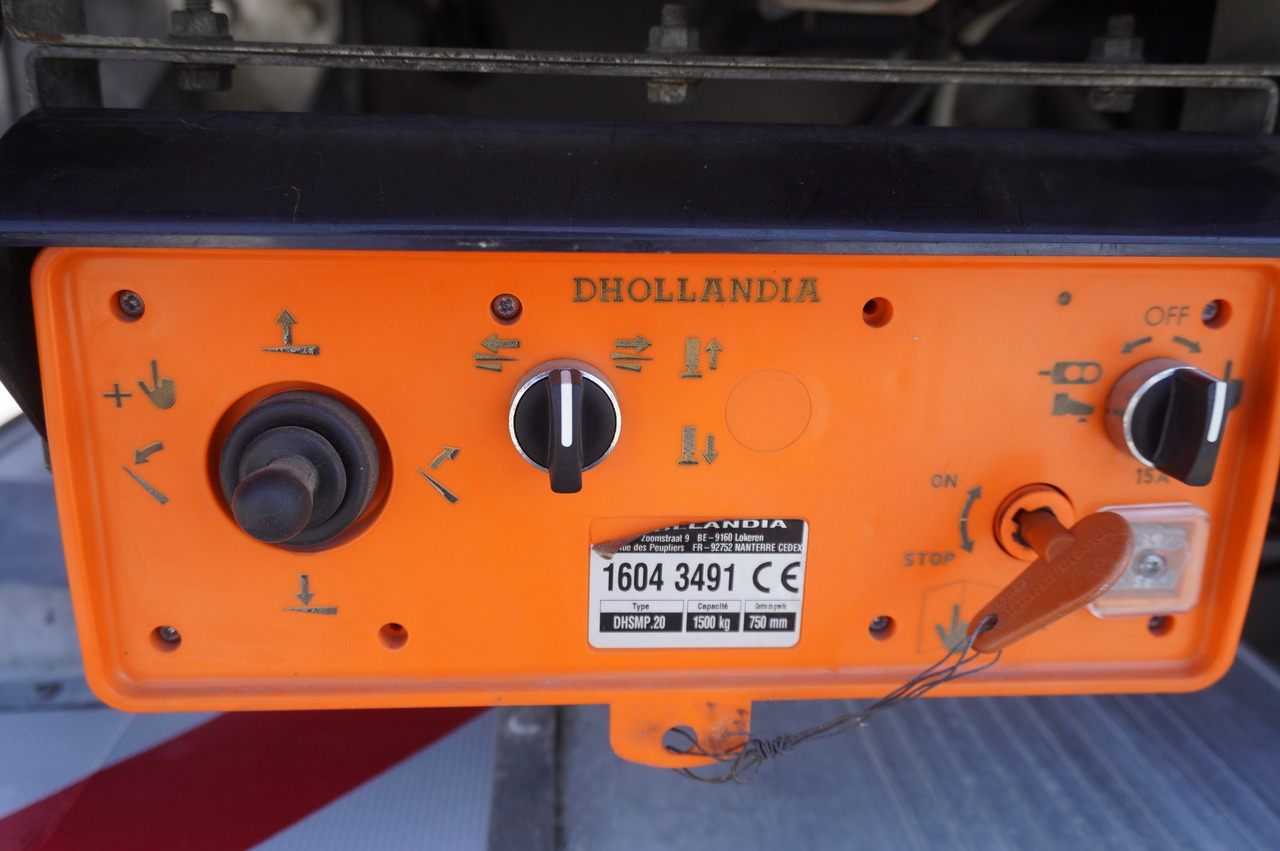 Camión frigorífico IVECO Eurocargo 100-190 4x2 E6 / Refrigerator / Dhollandia 1.5 T: foto 13