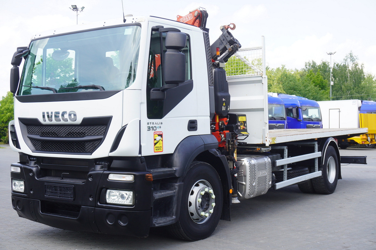 IVECO STRALIS 310 E6 / FASSI F110B / 630 MTH! / 4 t lift cap. / 19 t - Camión grúa: foto 3 IVECO STRALIS 310 E6 / FASSI F110B / 630 MTH! / 4 t lift cap. / 19 t - Camión grúa: foto 3