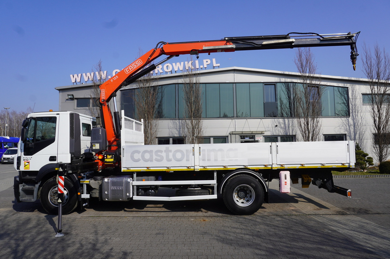 IVECO STRALIS 310 E6 / HDS FASSI 155 6.2 T / 250 thousand km - Camión grúa: foto 4 IVECO STRALIS 310 E6 / HDS FASSI 155 6.2 T / 250 thousand km - Camión grúa: foto 4