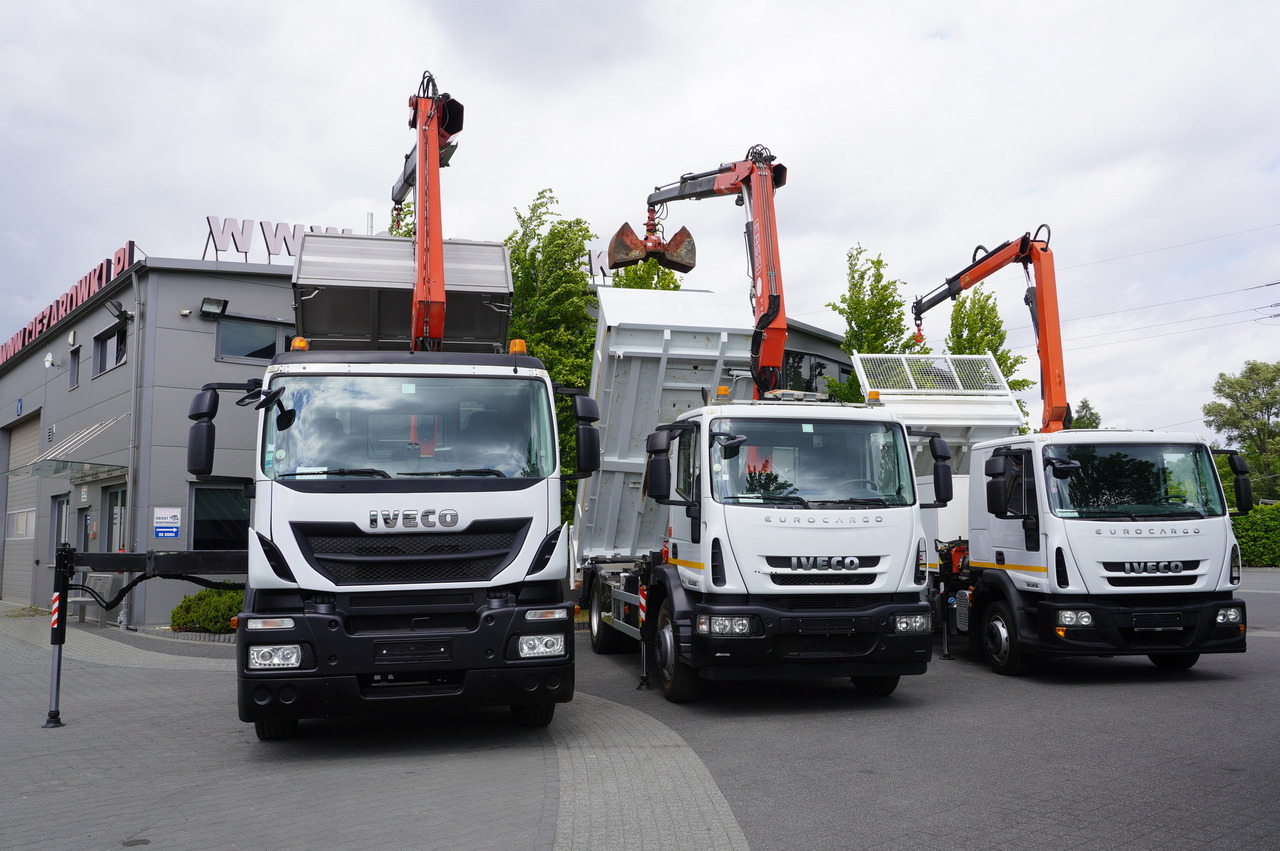 IVECO Stralis 310 E6 / NEW 3-sided tipper / Fassi F135 crane with remote control - Camión grúa: foto 3 IVECO Stralis 310 E6 / NEW 3-sided tipper / Fassi F135 crane with remote control - Camión grúa: foto 3