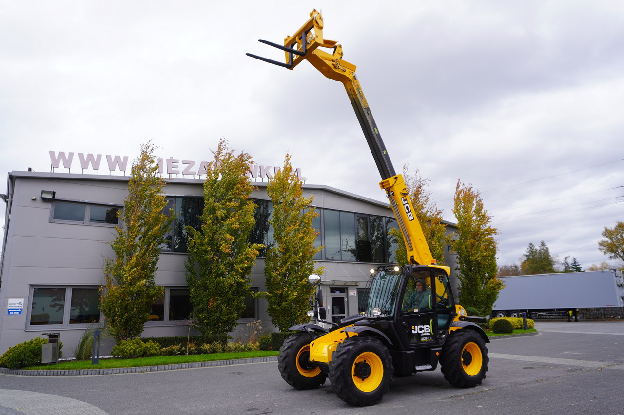 Cargadora de ruedas telescópica JCB 531-70 / 900 MTH telescopic charger! / 3.1 T / 7 M: foto 7