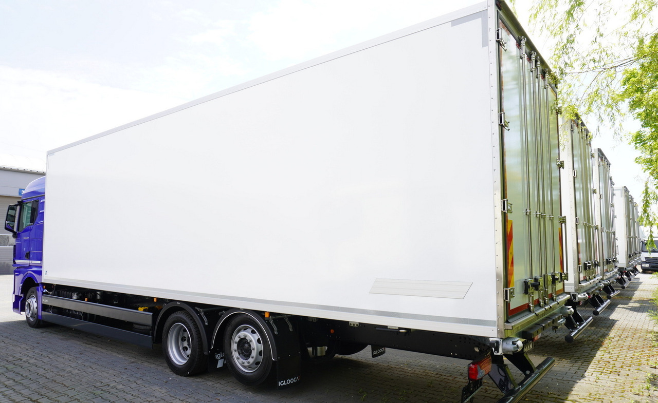 MAN New MAN TGX 26.400 / NEW IGLOOCAR refrigerator 20 pallets / 6×2 / 2024 / 2 units - Camión isotérmico: foto 5 MAN New MAN TGX 26.400 / NEW IGLOOCAR refrigerator 20 pallets / 6×2 / 2024 / 2 units - Camión isotérmico: foto 5