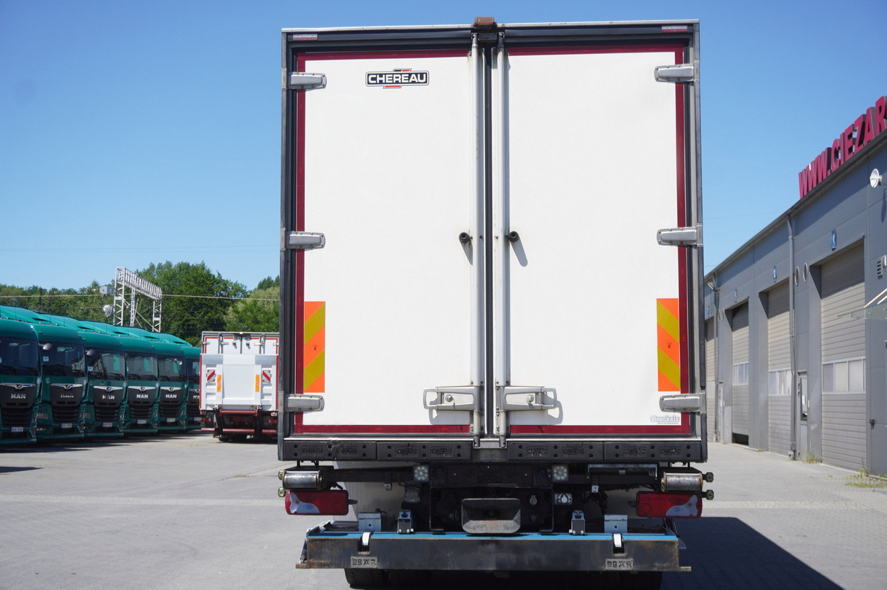 MAN TGX 18.430 / Meat hook CHEREAU refrigerator / Thermoking UT1200 - Camión frigorífico: foto 4 MAN TGX 18.430 / Meat hook CHEREAU refrigerator / Thermoking UT1200 - Camión frigorífico: foto 4