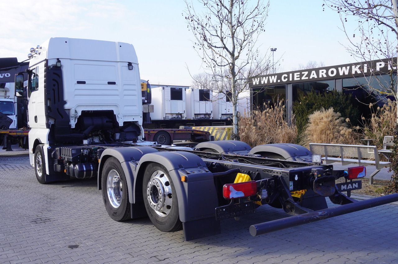 MAN TGX 26,500 / 500 HP / steering 3rd axle / 20 t cap. / Chassis 6.5 m - Camión chasis: foto 5 MAN TGX 26,500 / 500 HP / steering 3rd axle / 20 t cap. / Chassis 6.5 m - Camión chasis: foto 5