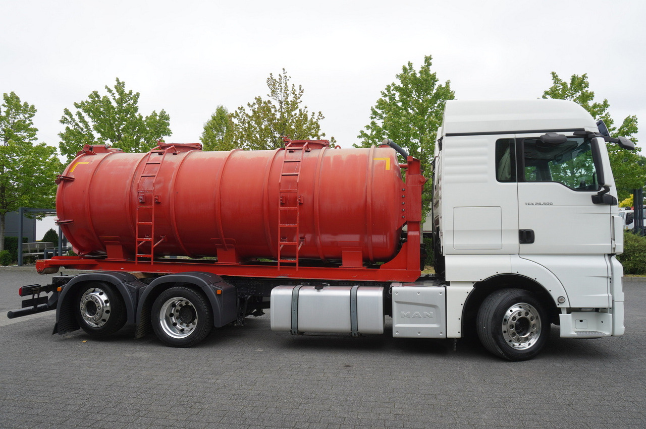 MAN TGX 26.500 / NEW Stal Septic barrel 13000 l / steering 3rd axle - Camión cisterna: foto 5 MAN TGX 26.500 / NEW Stal Septic barrel 13000 l / steering 3rd axle - Camión cisterna: foto 5