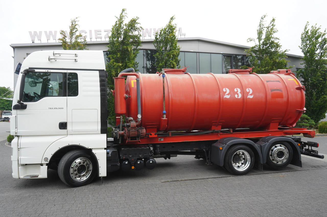 MAN TGX 26.500 / NEW Stal Septic barrel 13000 l / steering 3rd axle - Camión cisterna: foto 2 MAN TGX 26.500 / NEW Stal Septic barrel 13000 l / steering 3rd axle - Camión cisterna: foto 2