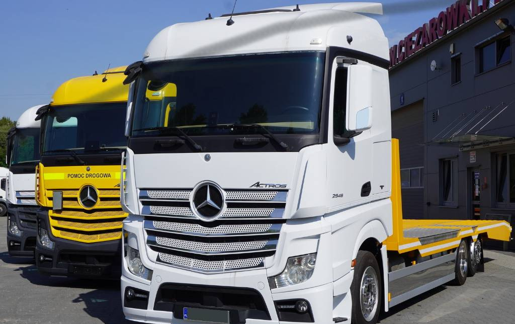 MERCEDES-BENZ Actros 2543 MP4 E6 6×2 / NEW TOW TRUCK year 2023 - Camión portavehículos: foto 2 MERCEDES-BENZ Actros 2543 MP4 E6 6×2 / NEW TOW TRUCK year 2023 - Camión portavehículos: foto 2