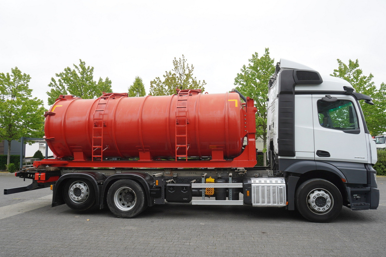 MERCEDES-BENZ Actros 2545 6 × 2 MP5 / NEW septic barrel 13000 L - Camión cisterna: foto 5 MERCEDES-BENZ Actros 2545 6 × 2 MP5 / NEW septic barrel 13000 L - Camión cisterna: foto 5