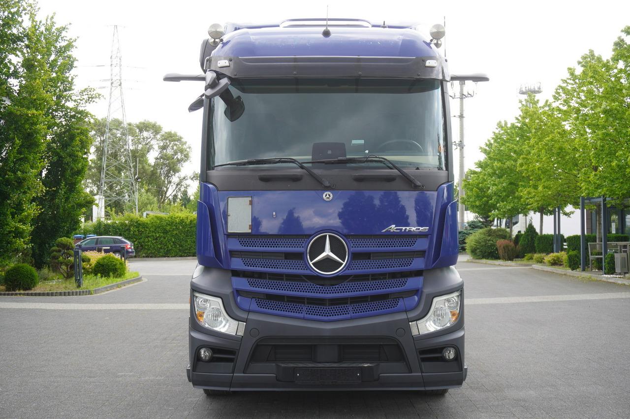 MERCEDES-BENZ Actros 2546 MP5 / BDF / 16.2 T load capacity / trailer BDF Kogel - Camión portacontenedore/ Intercambiable: foto 5 MERCEDES-BENZ Actros 2546 MP5 / BDF / 16.2 T load capacity / trailer BDF Kogel - Camión portacontenedore/ Intercambiable: foto 5