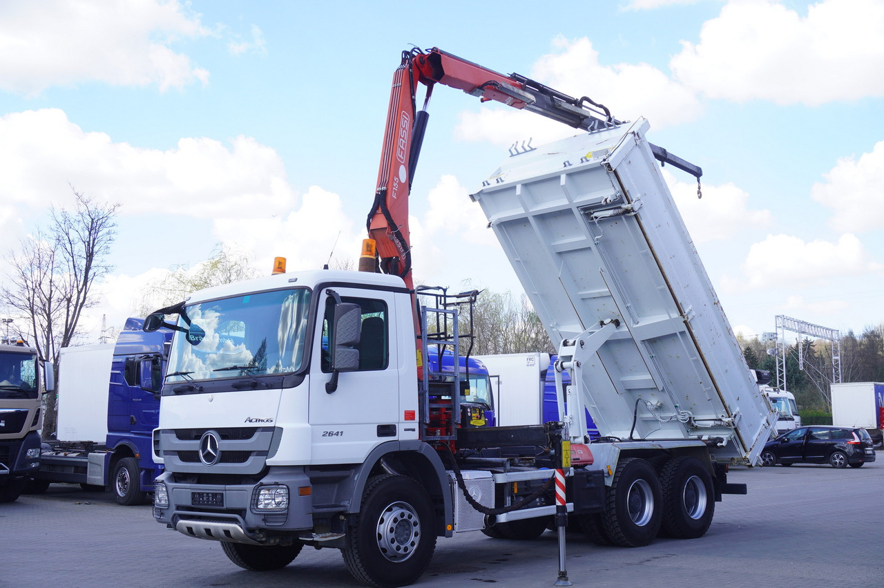 MERCEDES-BENZ Actros 2641 6×4 E5 / Crane / Dumper / 110000 km! - Camión volquete, Camión grúa: foto 2 MERCEDES-BENZ Actros 2641 6×4 E5 / Crane / Dumper / 110000 km! - Camión volquete, Camión grúa: foto 2
