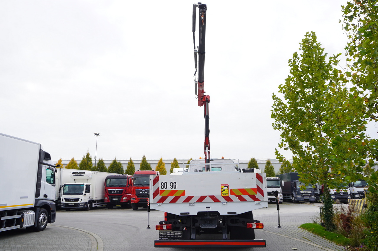MERCEDES-BENZ Arocs 1830 / Flatbed 16 EPAL / HDS Fassi 155 / Reach 8 m / Load capacity 6160 kg - Camión grúa: foto 3 MERCEDES-BENZ Arocs 1830 / Flatbed 16 EPAL / HDS Fassi 155 / Reach 8 m / Load capacity 6160 kg - Camión grúa: foto 3