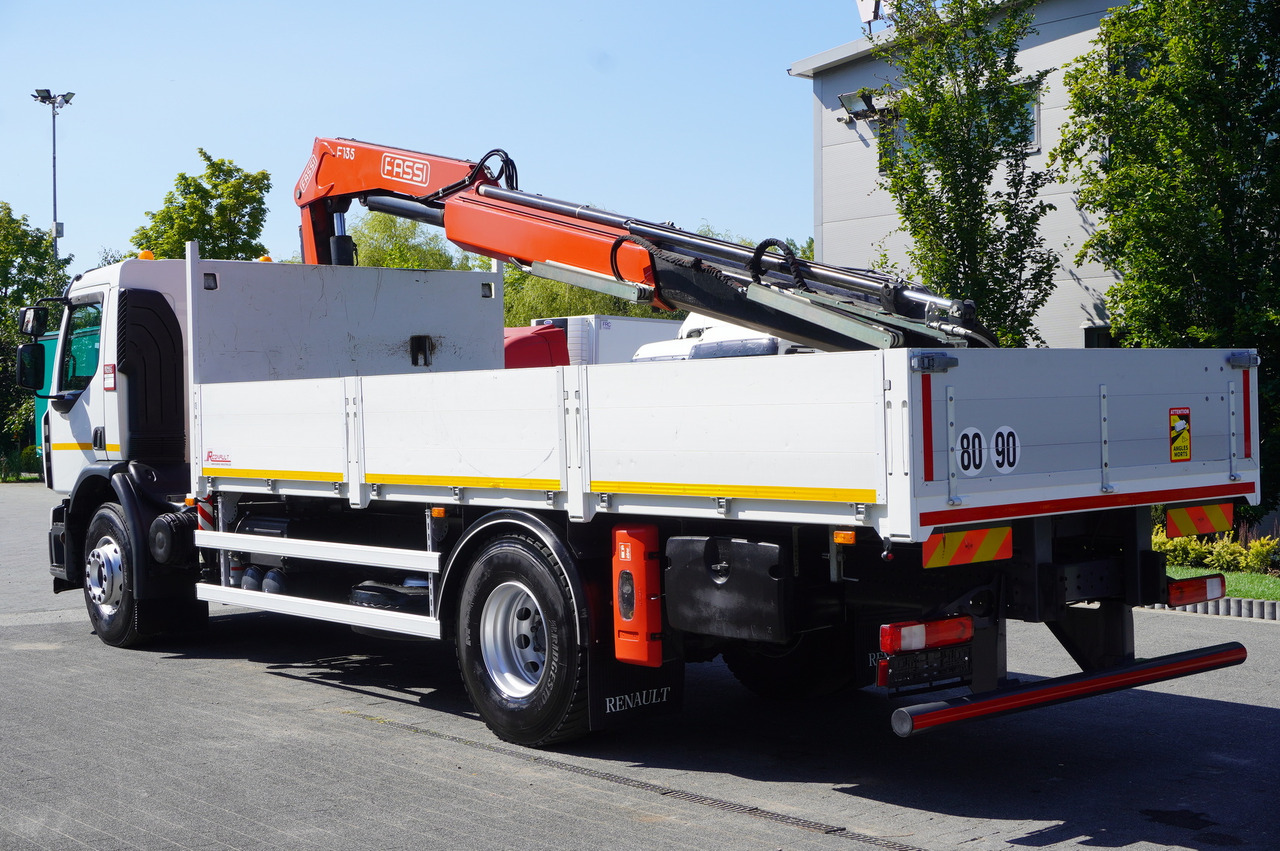 RENAULT C280 DTI 8 / FASSI crane 5.6 T / range 8 m / Flatbed 15 EPAL - Camión grúa: foto 3 RENAULT C280 DTI 8 / FASSI crane 5.6 T / range 8 m / Flatbed 15 EPAL - Camión grúa: foto 3