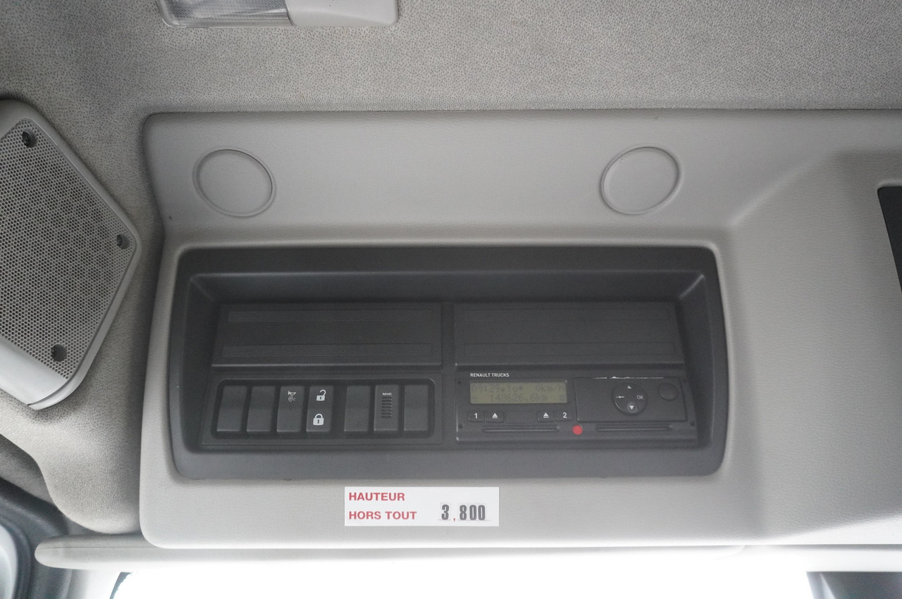 Camión frigorífico para transporte de carne RENAULT D13 / 140 tho km !!! / Meat hook refrigerator / Thermoking T800R / 2 units: foto 17
