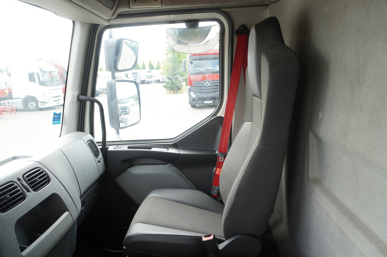 Camión portacontenedore/ Intercambiable RENAULT D16 / Chassis 7.1 m / Differential lock: foto 15
