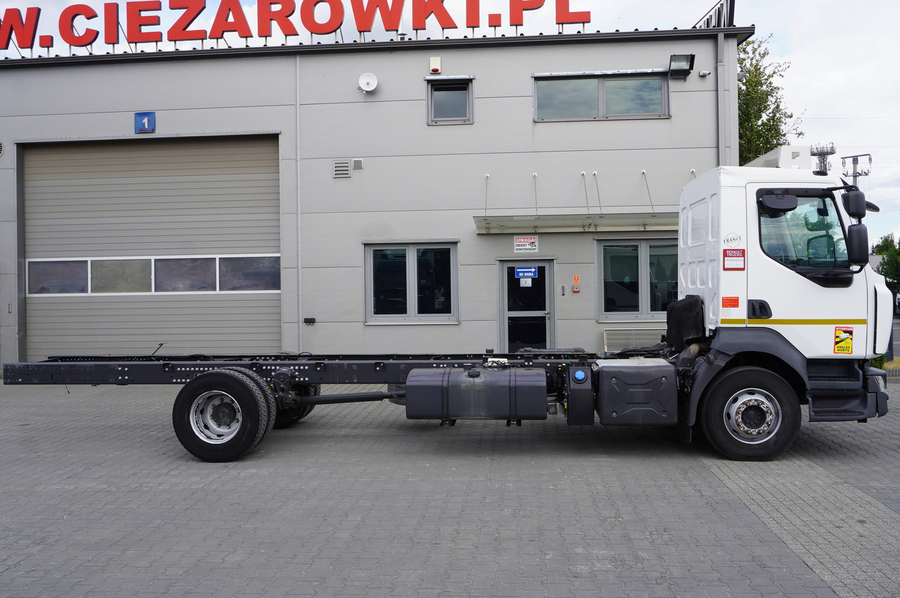 RENAULT D16 / Chassis 7.1 m / Differential lock - Camión portacontenedore/ Intercambiable: foto 2 RENAULT D16 / Chassis 7.1 m / Differential lock - Camión portacontenedore/ Intercambiable: foto 2