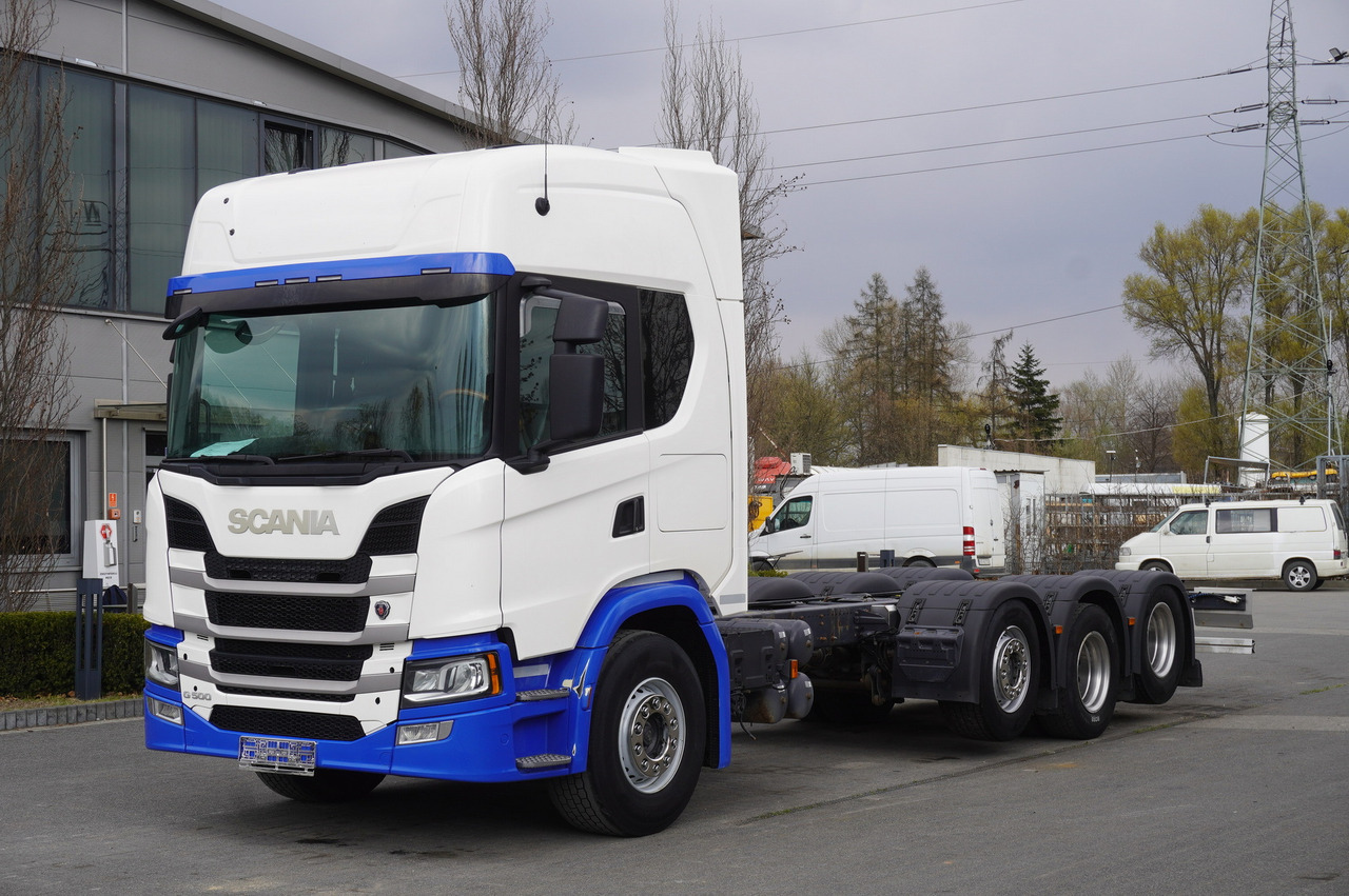 SCANIA G500 8x2 / 2nd axis steered / Chassis 8.35 m / 2021 - Camión chasis: foto 1 SCANIA G500 8x2 / 2nd axis steered / Chassis 8.35 m / 2021 - Camión chasis: foto 1