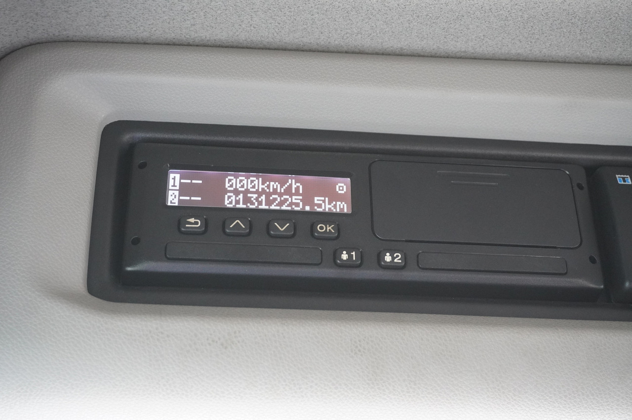 SCANIA P280 4x2 E6 / Lamberet 16 EPAL refrigerator / Multitemperature / Thermoking T-800R / 130 tho. km! / 3 units - Camión frigorífico: foto 2 SCANIA P280 4x2 E6 / Lamberet 16 EPAL refrigerator / Multitemperature / Thermoking T-800R / 130 tho. km! / 3 units - Camión frigorífico: foto 2