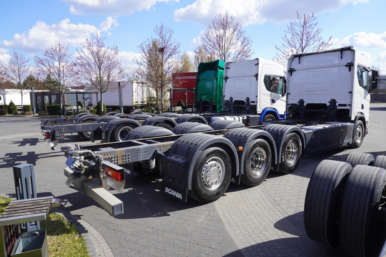 SCANIA R650 V8 / 650 HP/ frame 8.8 m / steered 4th axis / 20 units - Camión chasis: foto 5 SCANIA R650 V8 / 650 HP/ frame 8.8 m / steered 4th axis / 20 units - Camión chasis: foto 5