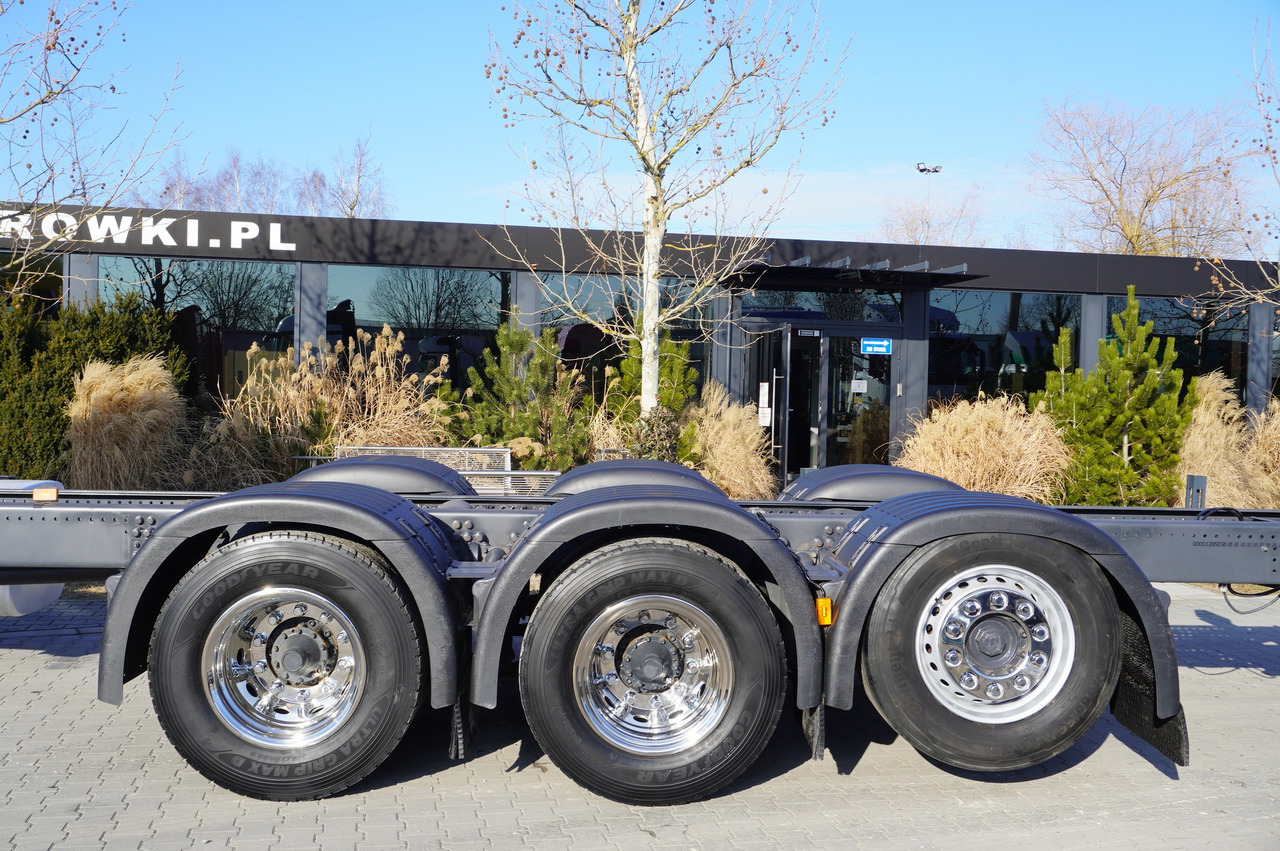 Camión chasis SCANIA R650 V8 8x4/4 E6 / 2020 / Frame 9.7 m: foto 12