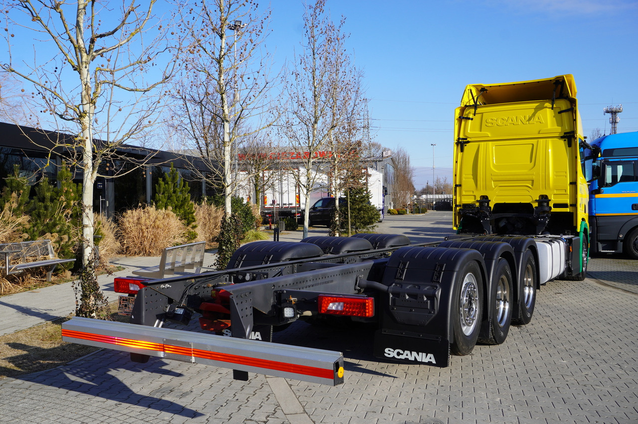 Camión chasis SCANIA R650 V8 8x4/4 E6 / 2020 / Frame 9.7 m: foto 10