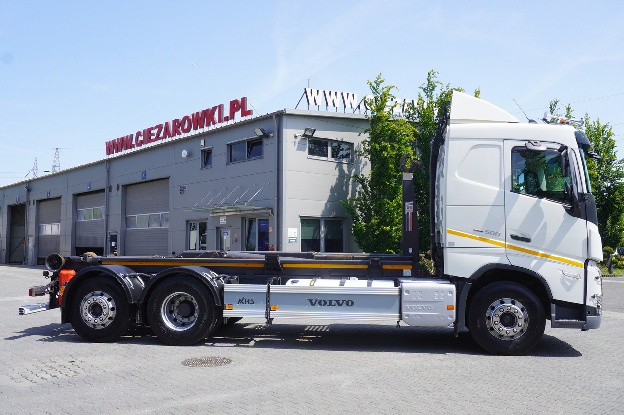 VOLVO FH 500 / VDL hooklift 21 tons / 2022 / steering 3d axle / 2 units - Camión multibasculante: foto 4 VOLVO FH 500 / VDL hooklift 21 tons / 2022 / steering 3d axle / 2 units - Camión multibasculante: foto 4