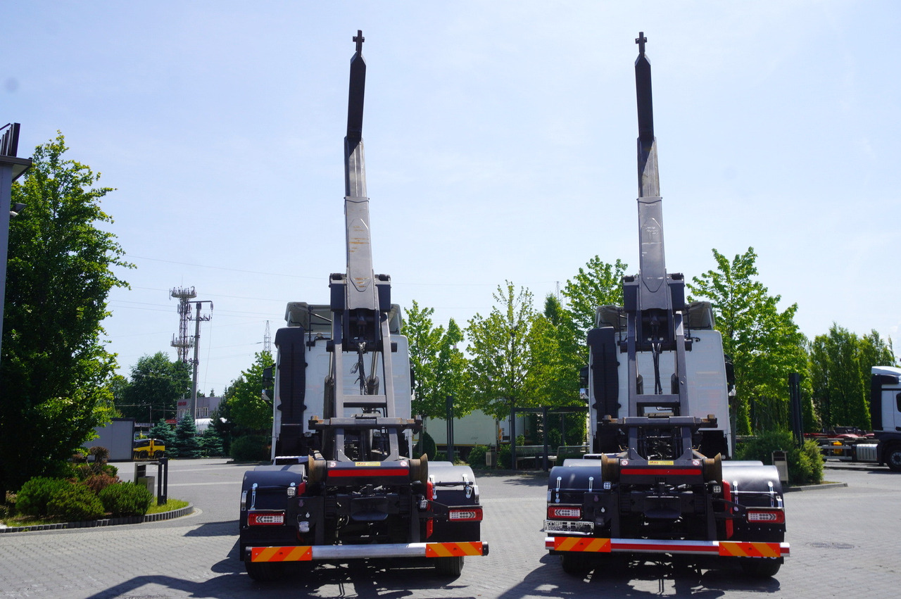 VOLVO FH 500 / VDL hooklift 21 tons / 2022 / steering 3d axle / 2 units - Camión multibasculante: foto 5 VOLVO FH 500 / VDL hooklift 21 tons / 2022 / steering 3d axle / 2 units - Camión multibasculante: foto 5