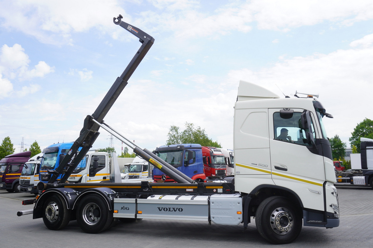 VOLVO FH 500 / VDL hooklift 21 tons / 2022 / steering 3d axle / 2 units - Camión multibasculante: foto 3 VOLVO FH 500 / VDL hooklift 21 tons / 2022 / steering 3d axle / 2 units - Camión multibasculante: foto 3
