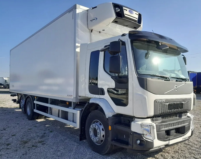 VOLVO New refrigerator VOLVO FE / superstructure IGLOOCAR / 350 HP / 6x2 / 3 units - Camión frigorífico: foto 3 VOLVO New refrigerator VOLVO FE / superstructure IGLOOCAR / 350 HP / 6x2 / 3 units - Camión frigorífico: foto 3