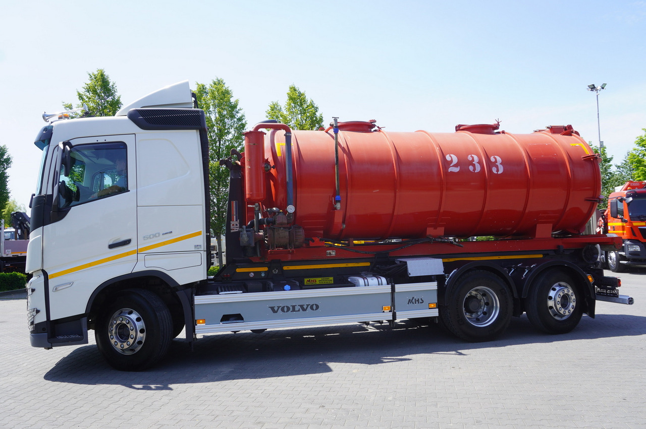 VOLVO Volvo FH 500 / Septic barrel 13000 l / Hook lift 21 t / 2022 / 3rd axle steered / 2 units - Cuba de purín: foto 3 VOLVO Volvo FH 500 / Septic barrel 13000 l / Hook lift 21 t / 2022 / 3rd axle steered / 2 units - Cuba de purín: foto 3