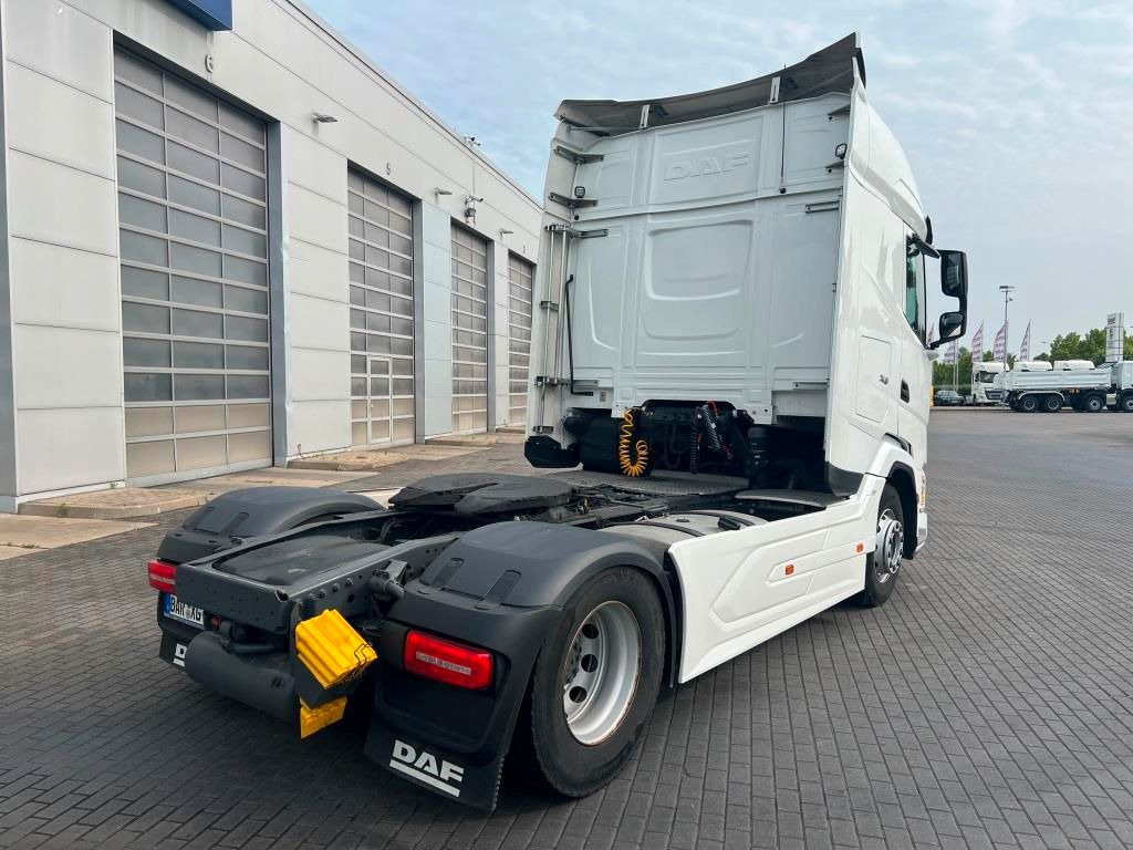 DAF XG 480 FT TraXon ZF-Intarder 2x Tank 1.195 Liter - Cabeza tractora: foto 4 DAF XG 480 FT TraXon ZF-Intarder 2x Tank 1.195 Liter - Cabeza tractora: foto 4