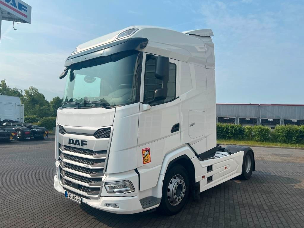 DAF XG 480 FT TraXon ZF-Intarder 2x Tank 1.195 Liter - Cabeza tractora: foto 2 DAF XG 480 FT TraXon ZF-Intarder 2x Tank 1.195 Liter - Cabeza tractora: foto 2
