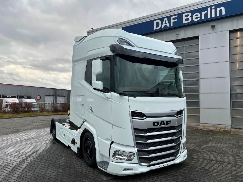 DAF XG+ 480 LD, MODELLJAHR 2025, Seitenverkleidungen - Cabeza tractora: foto 1 DAF XG+ 480 LD, MODELLJAHR 2025, Seitenverkleidungen - Cabeza tractora: foto 1