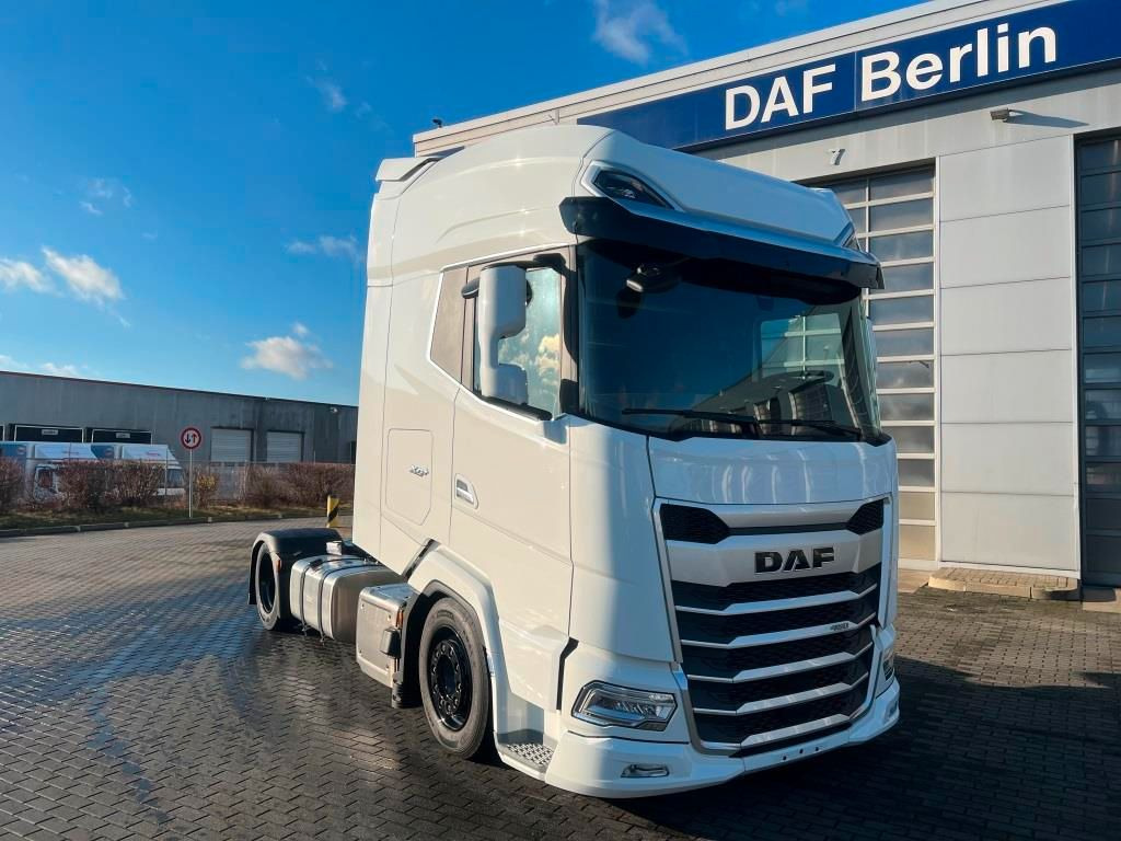 DAF XG+ 480 Low Deck, ZF Intarder, SOFORT VERFÜGBAR - Cabeza tractora: foto 1 DAF XG+ 480 Low Deck, ZF Intarder, SOFORT VERFÜGBAR - Cabeza tractora: foto 1