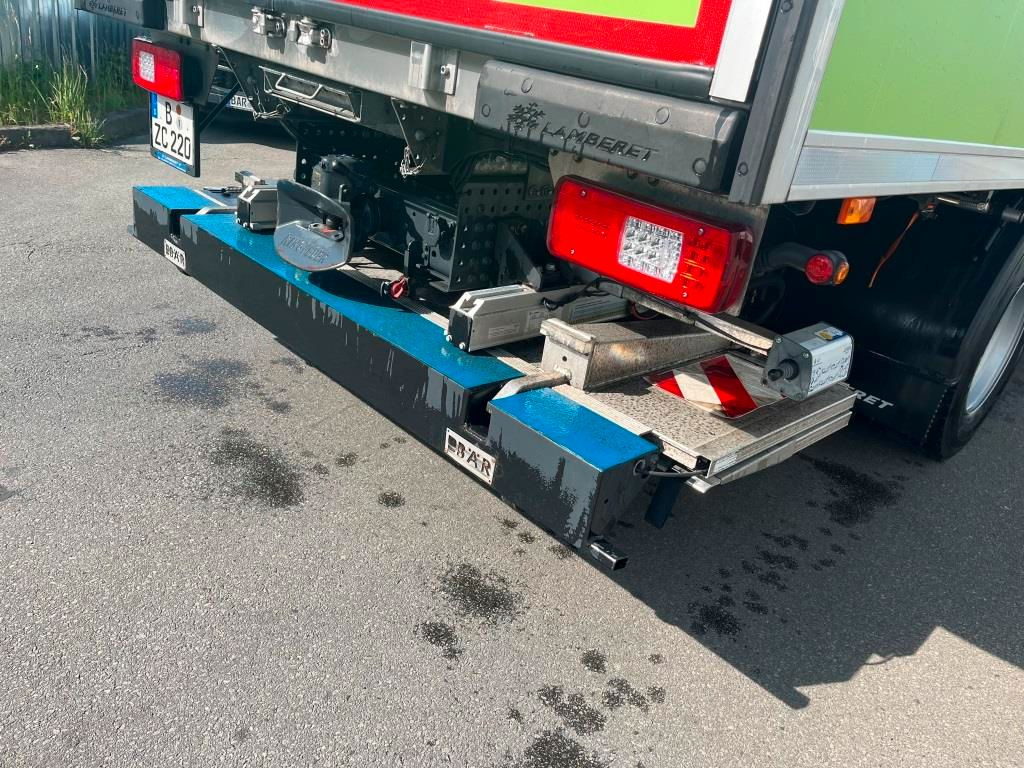Iveco SWay 400 Lamberet Tiefkühlkoffer Thermo King LBW - Camión frigorífico: foto 5 Iveco SWay 400 Lamberet Tiefkühlkoffer Thermo King LBW - Camión frigorífico: foto 5