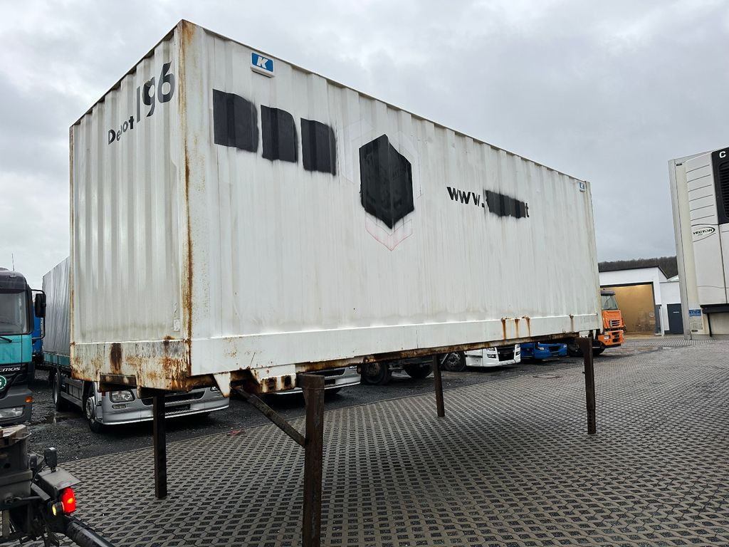 Krone WechselContainer 7,450 BDF - Caja cerrada: foto 1 Krone WechselContainer 7,450 BDF - Caja cerrada: foto 1